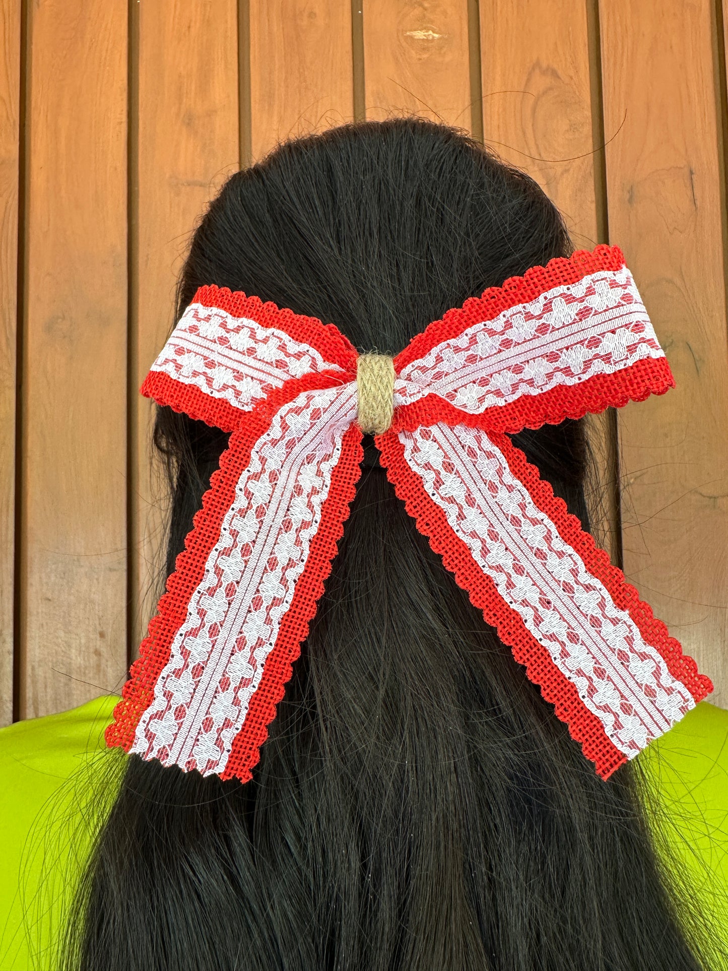 Red jute hairbow