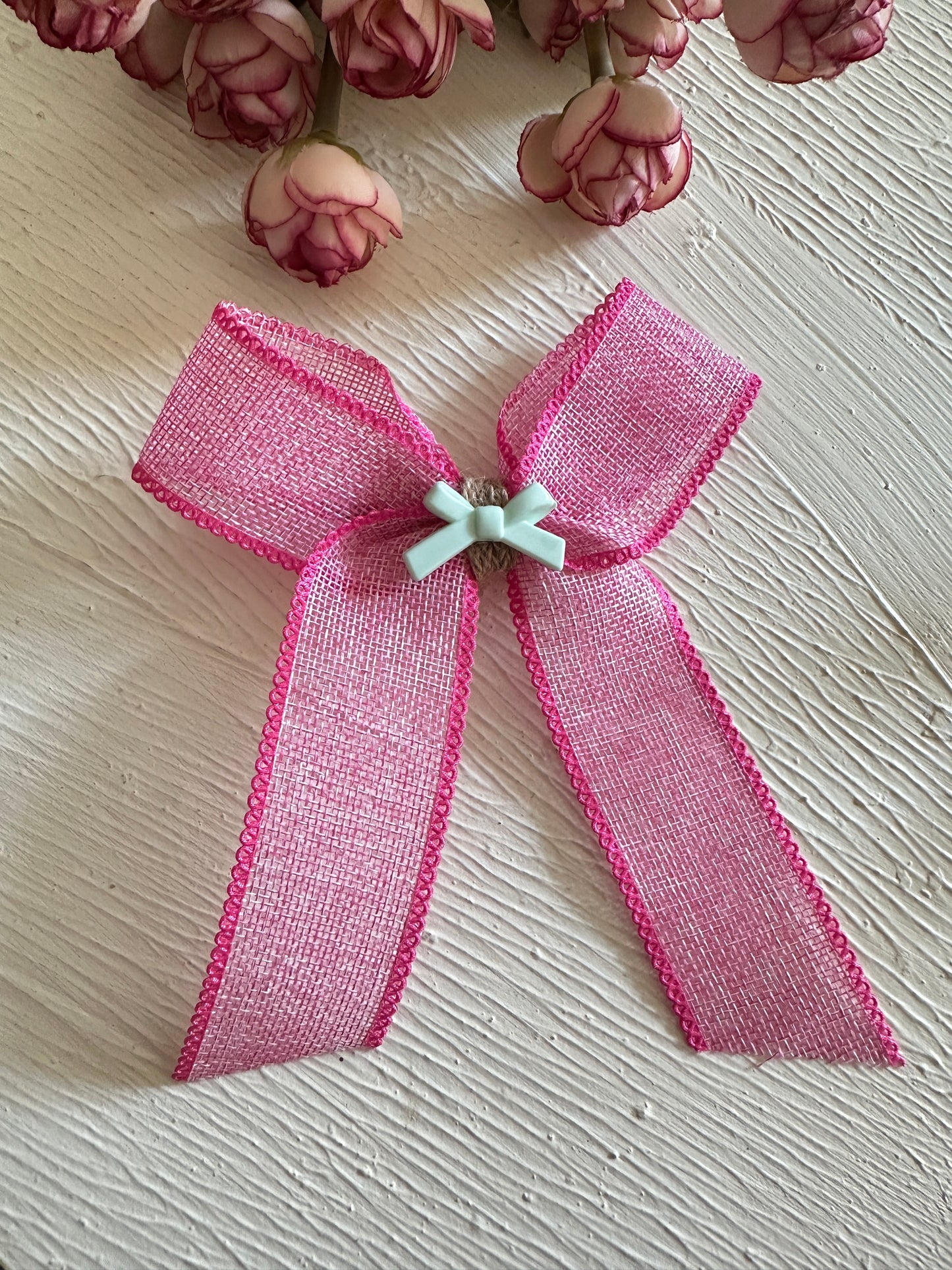 Pink jute hairbow