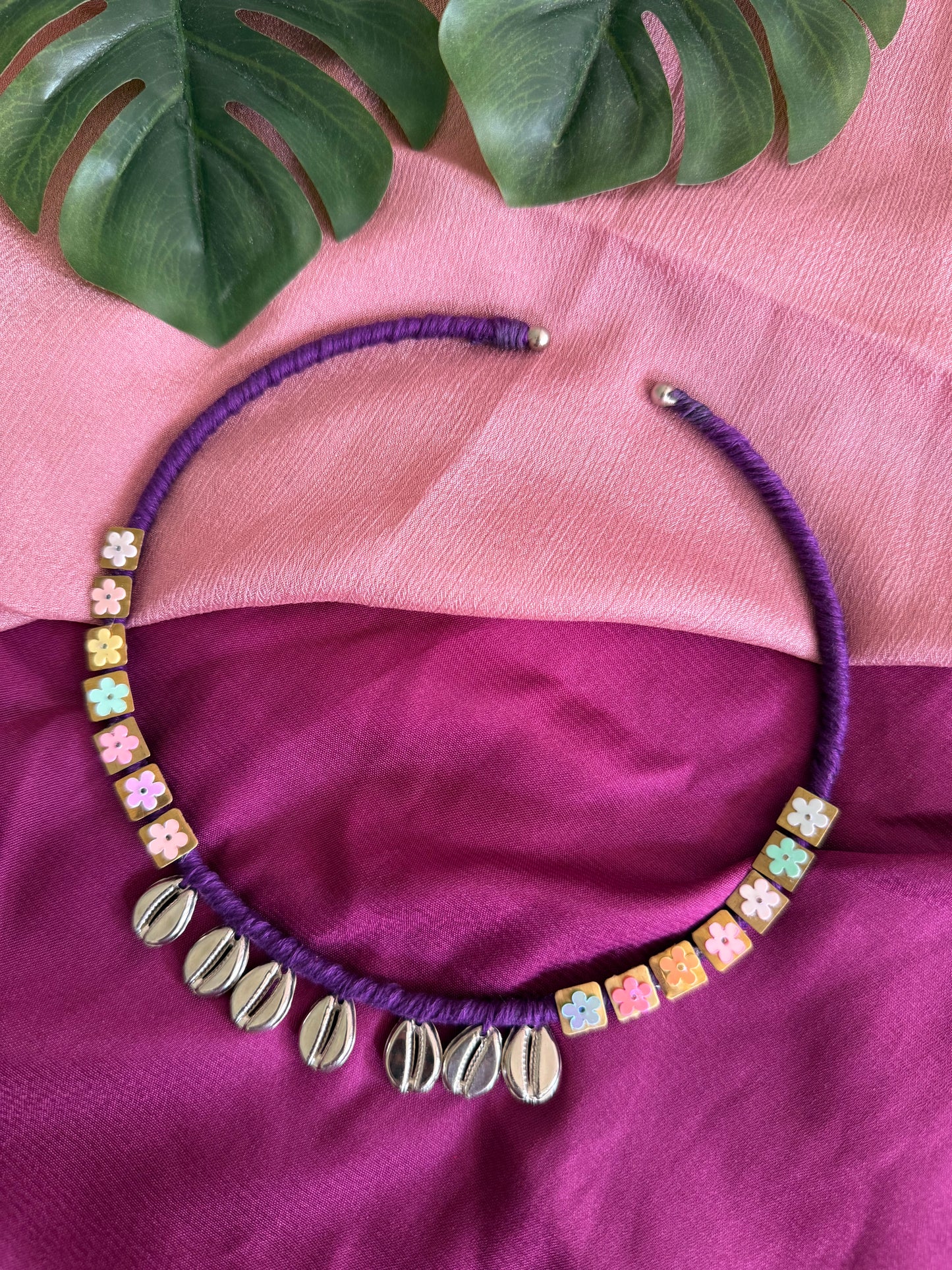 Purple coin and shell hasli necklace