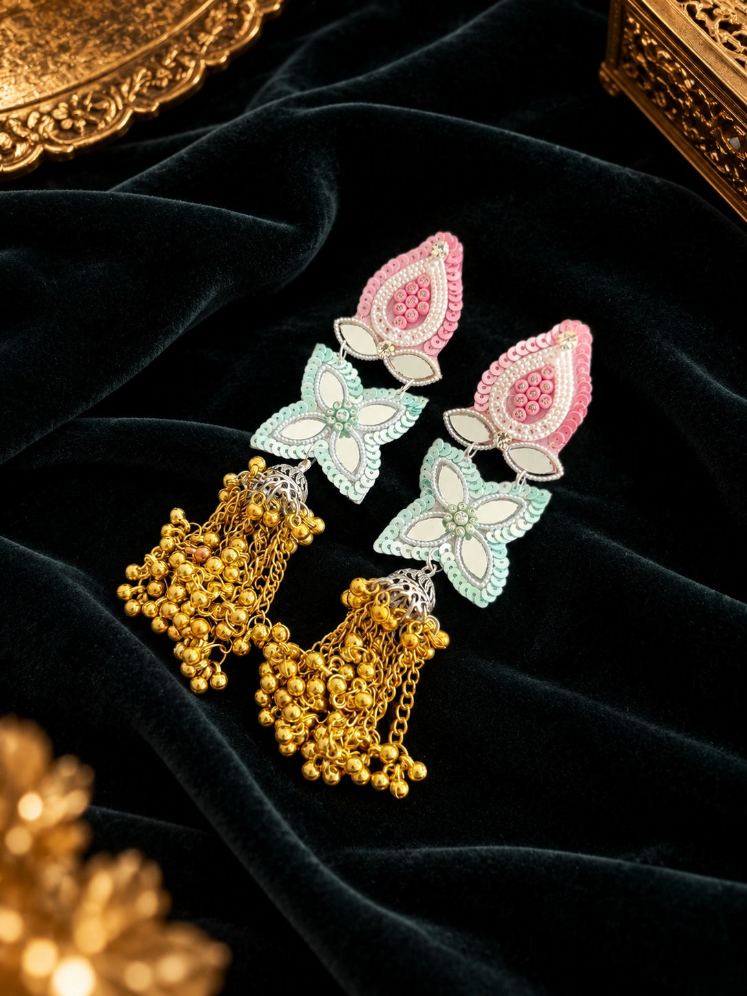 Floral saga statement jhumka