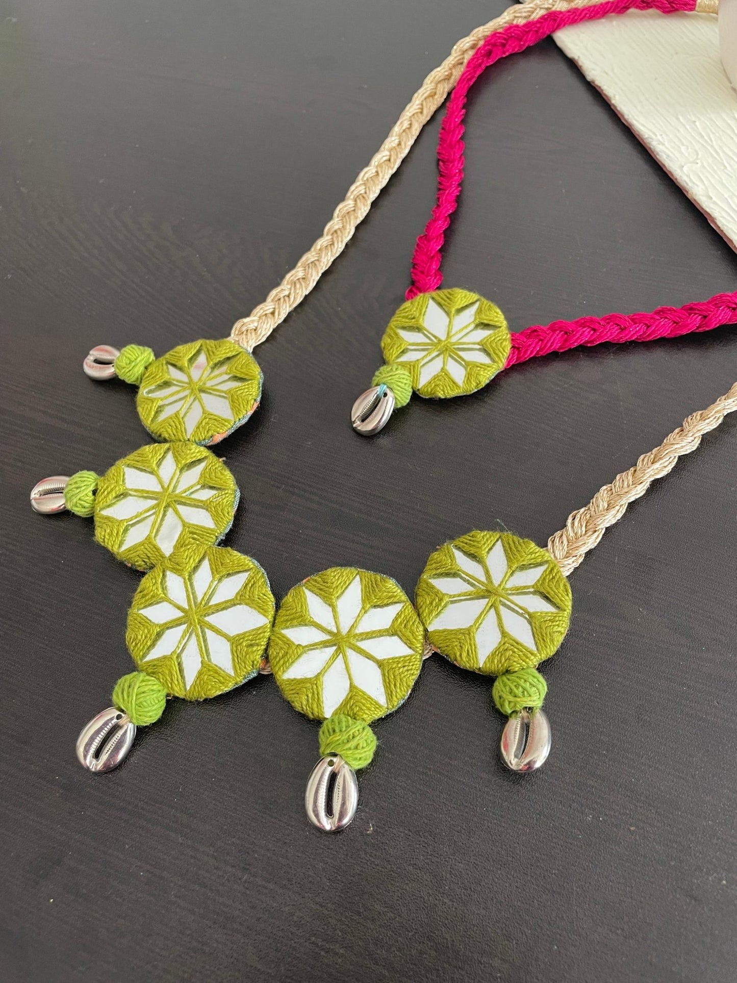Aina statement necklace - Kalakari