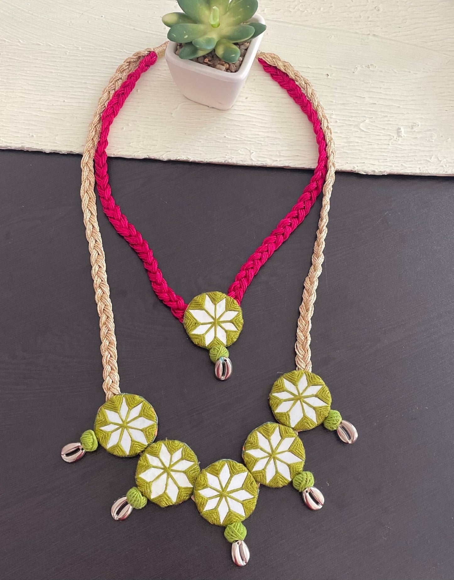 Aina statement necklace - Kalakari