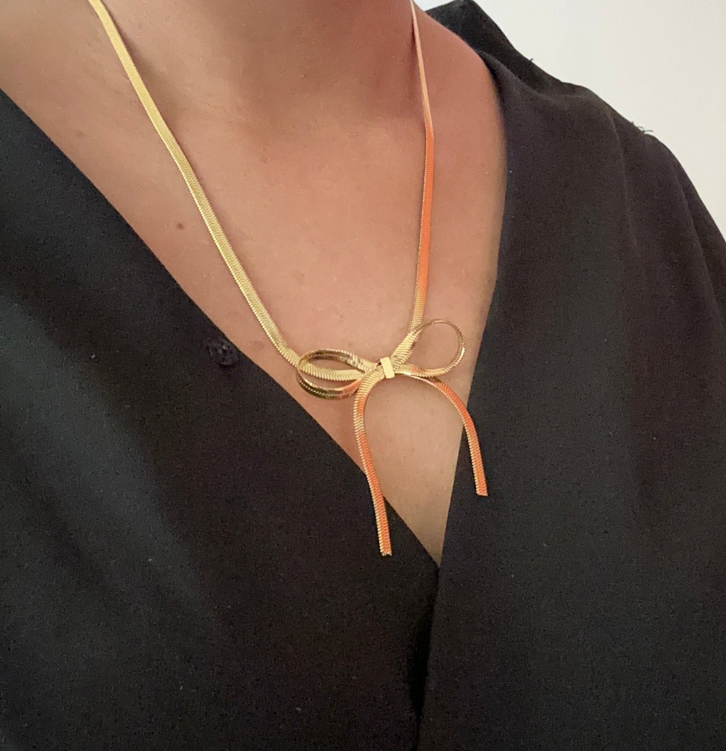 Anti tarnish snake chain bow necklace - Kalakari