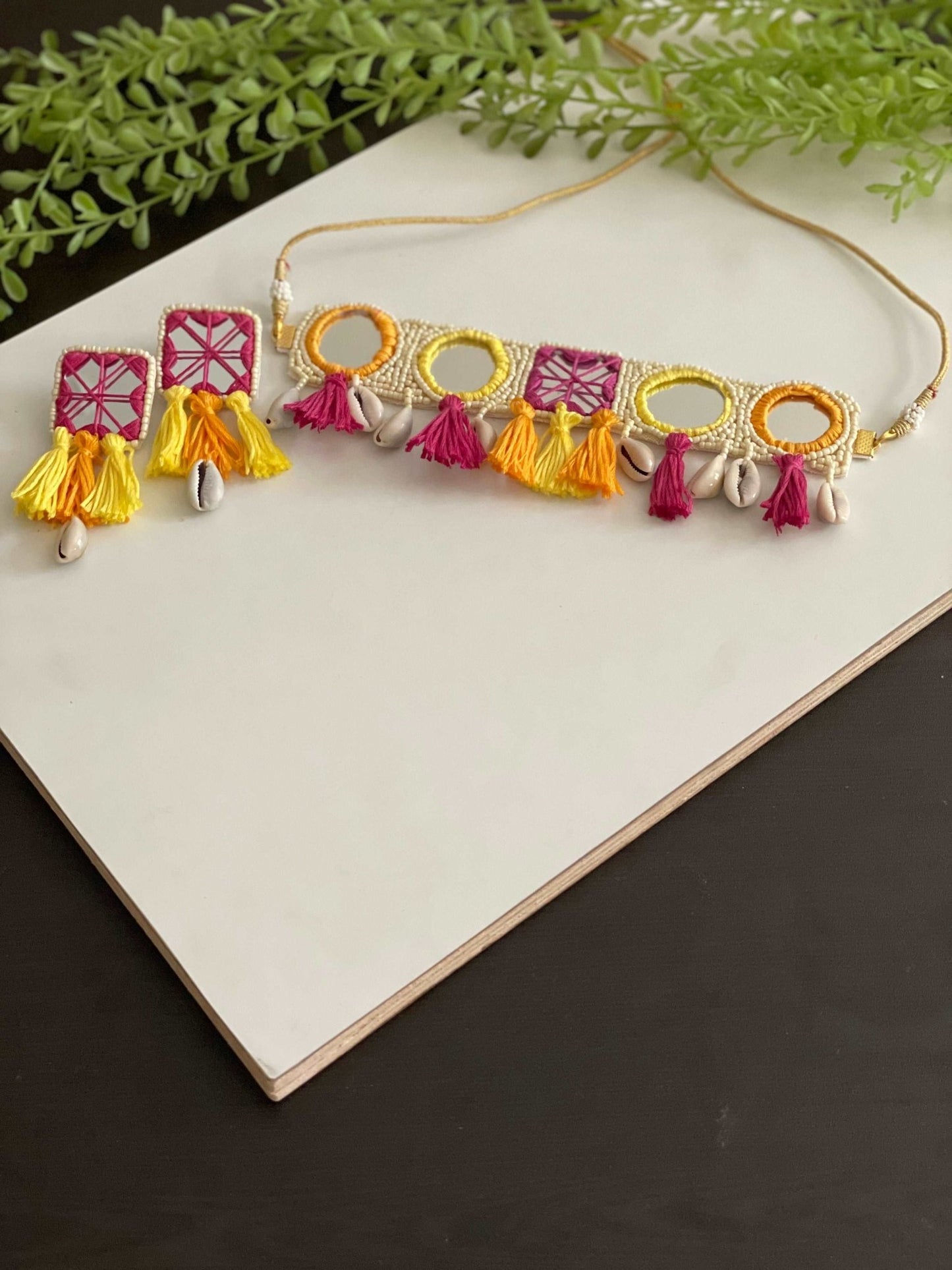 Boho mirror choker and earrings - Kalakari