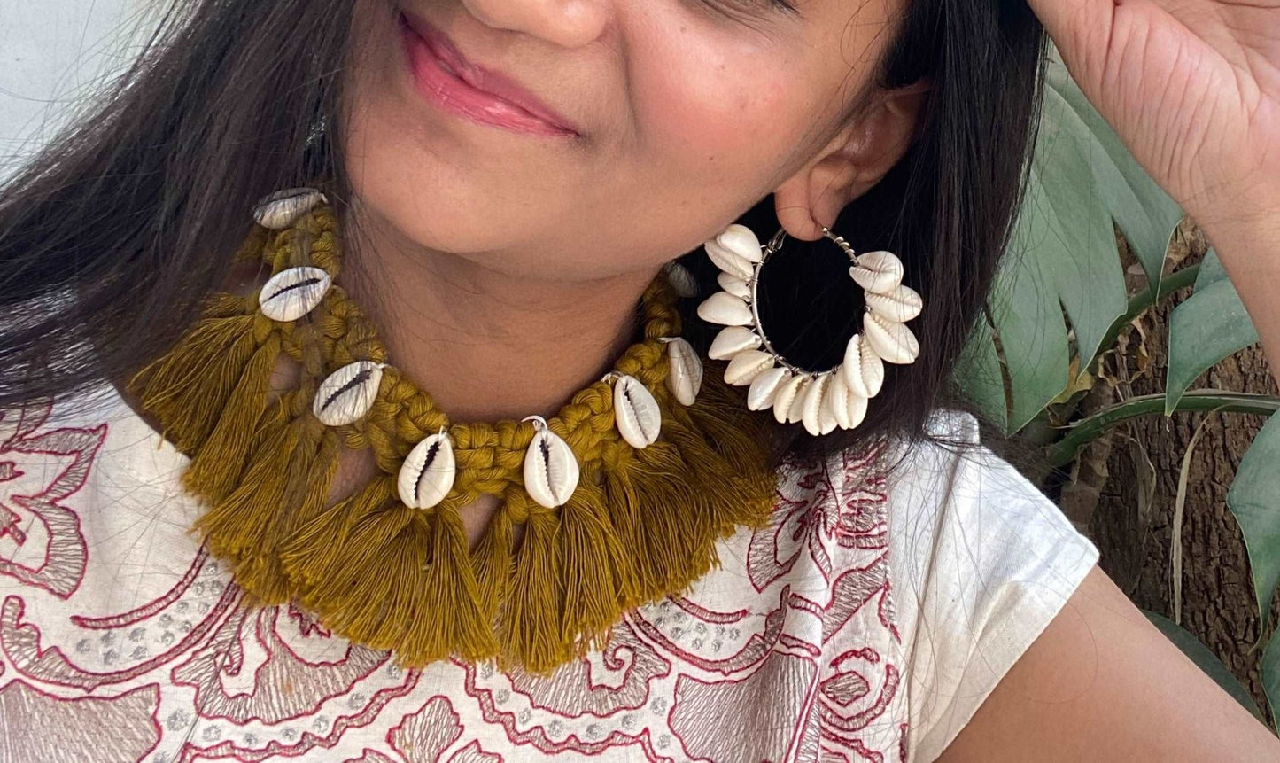 Boho mustard necklace - Kalakari