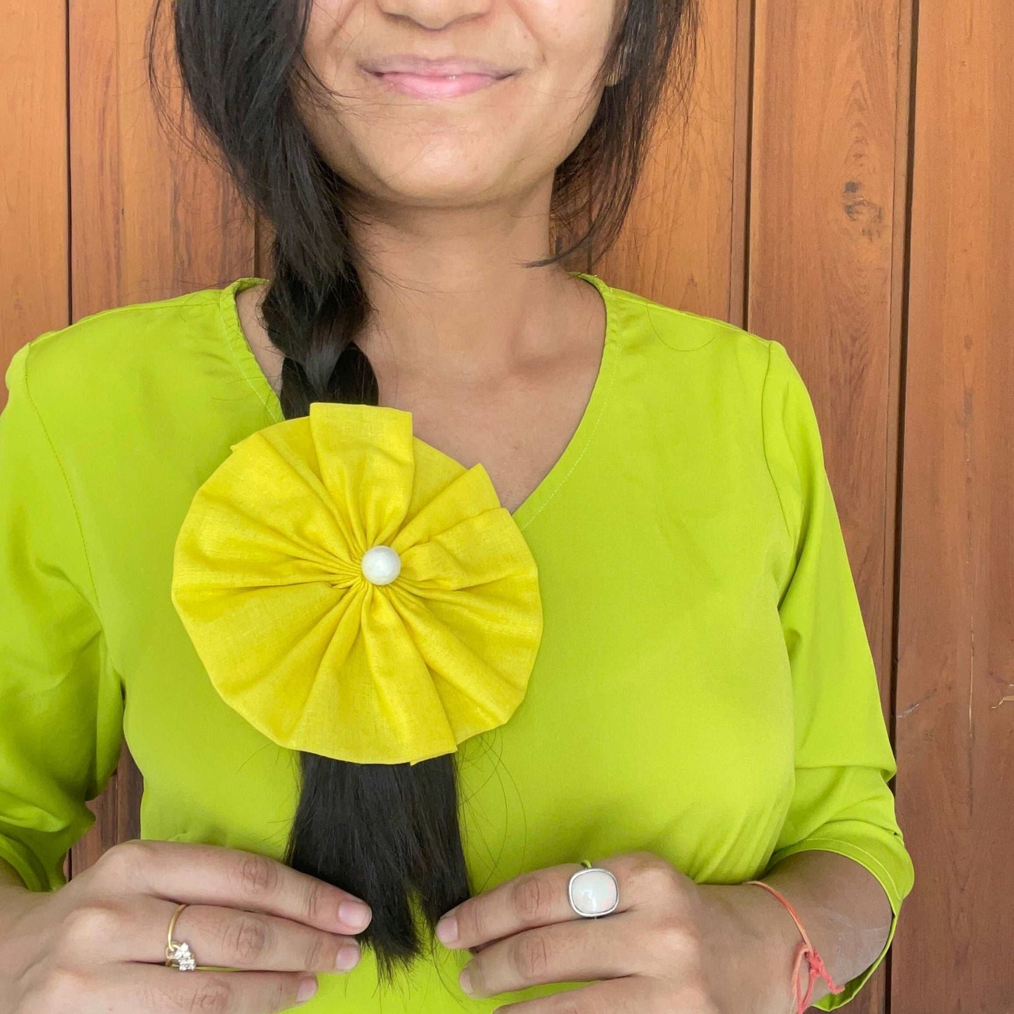 Floral hairbow - Kalakari