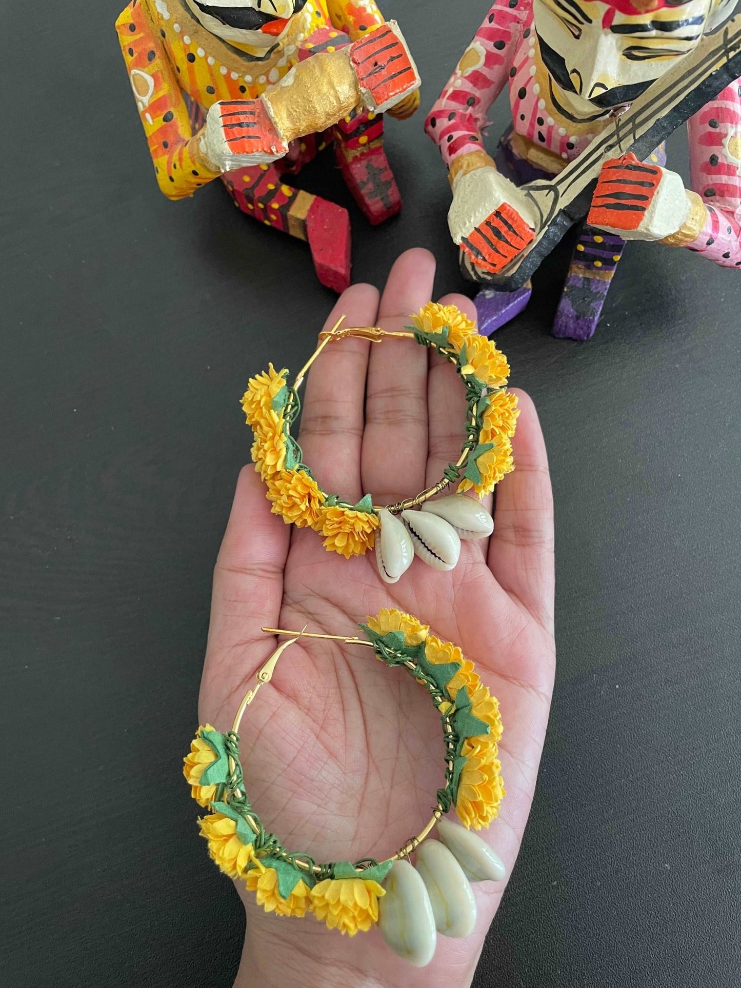 Floral hoops - Kalakari