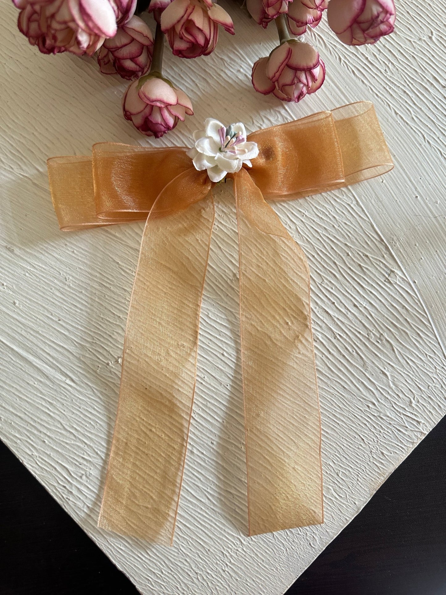 Golden organza statement bow - Kalakari