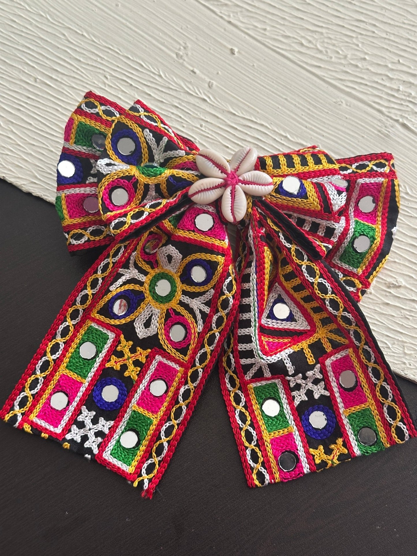 Kutchi hairbow - Kalakari