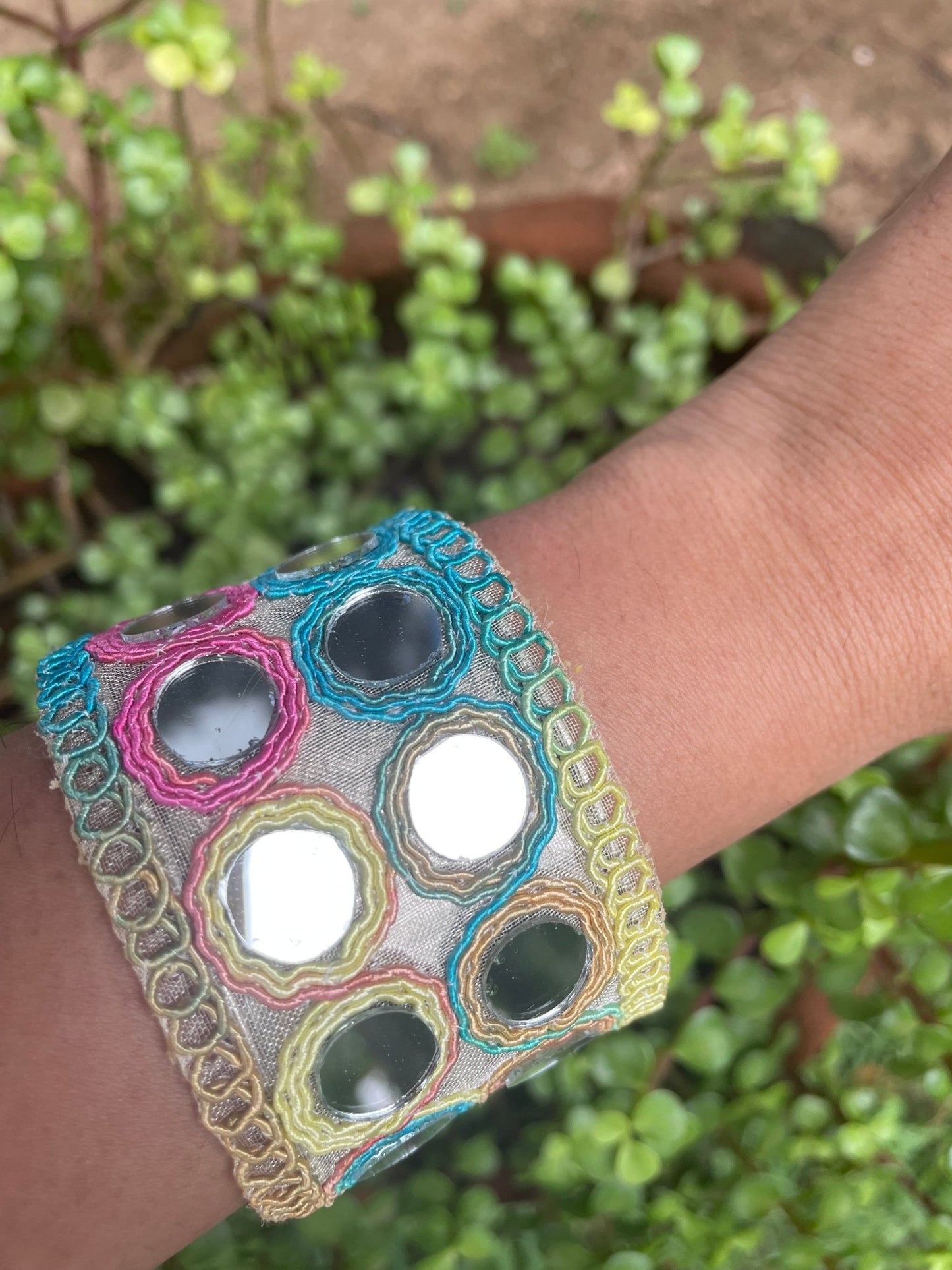 Kutchi work pastel ring and bracelet - Kalakari