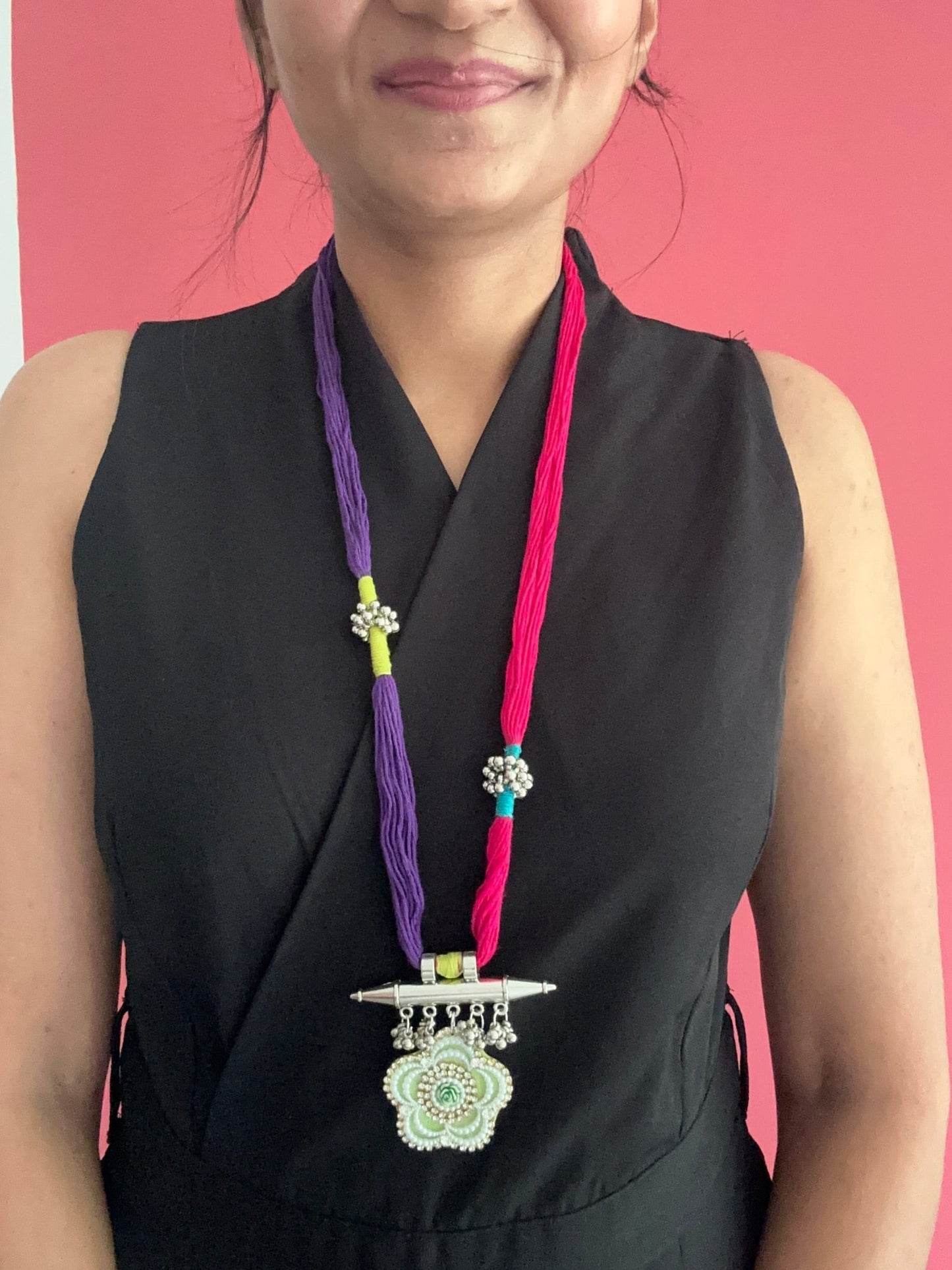Phulkari necklace - Kalakari