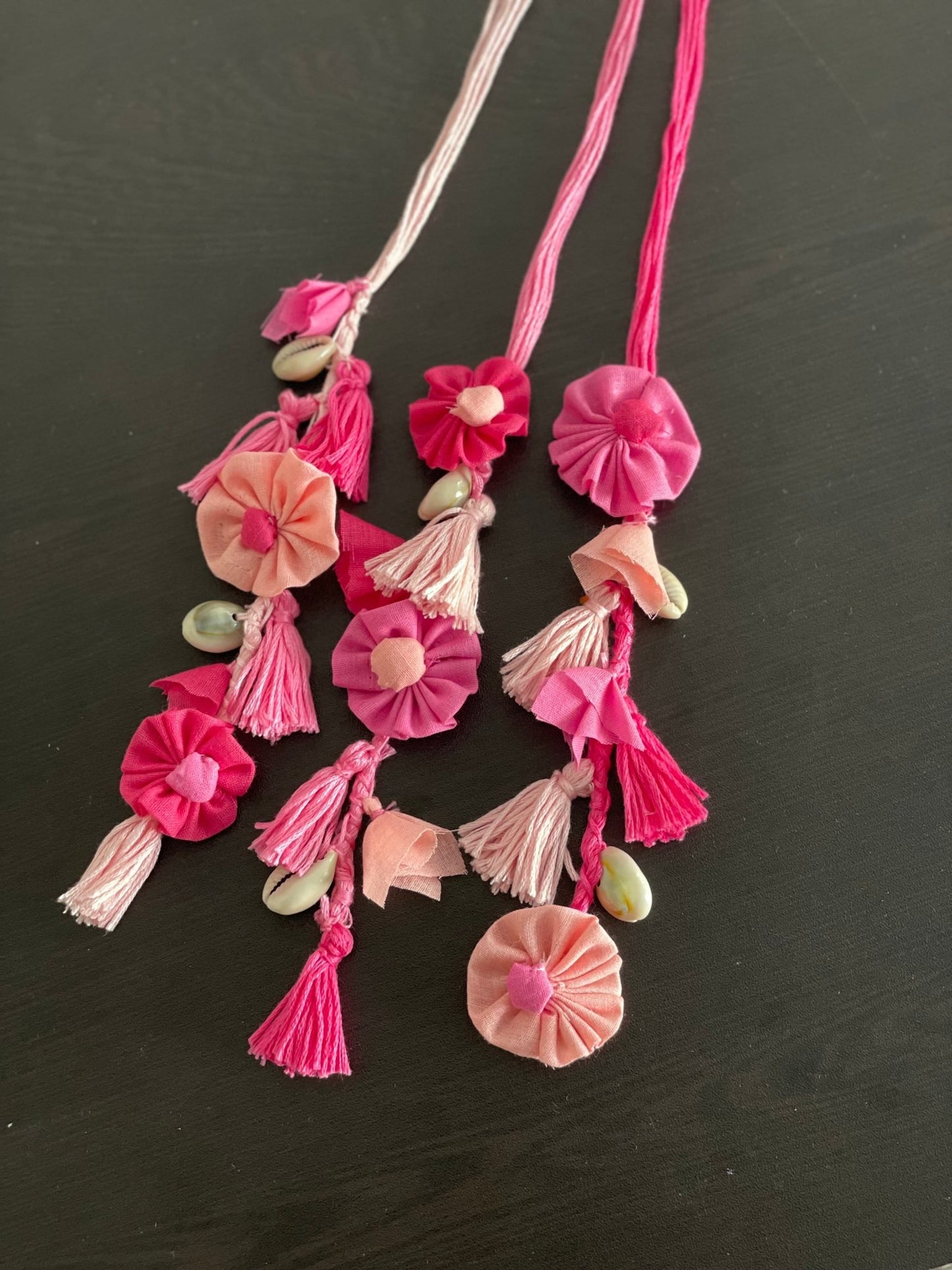 Pink floral parandi - Kalakari