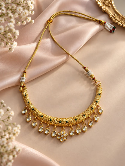Golden floral hasli
