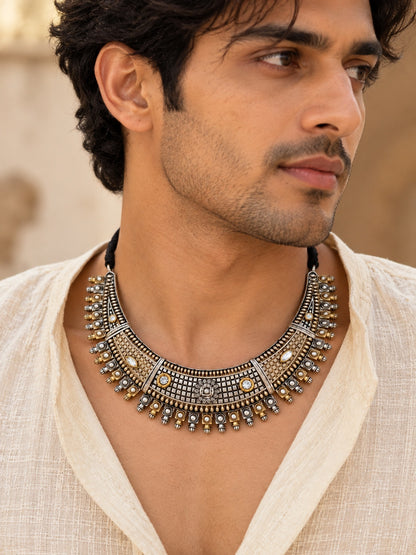 Mixed metal choker