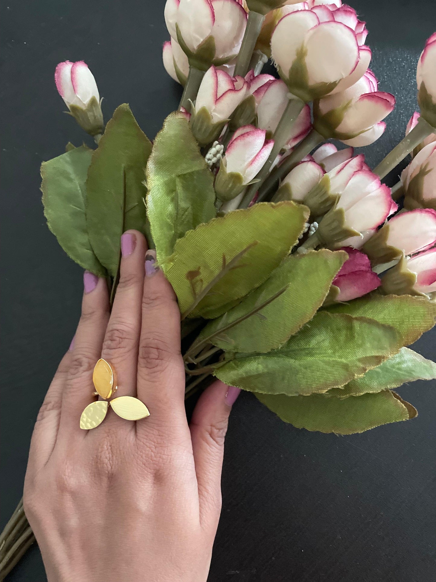 Adjustable stone ring - Kalakari