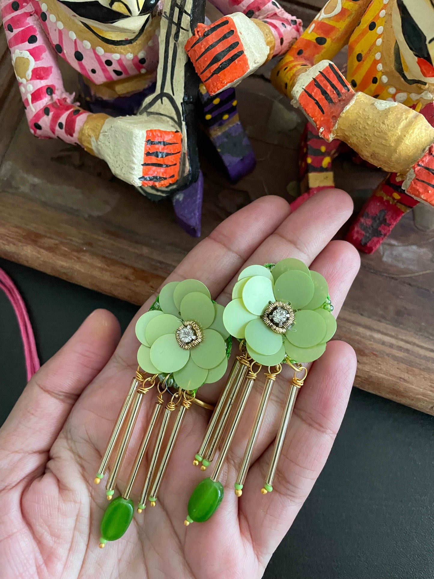 Floral necklace and earrings