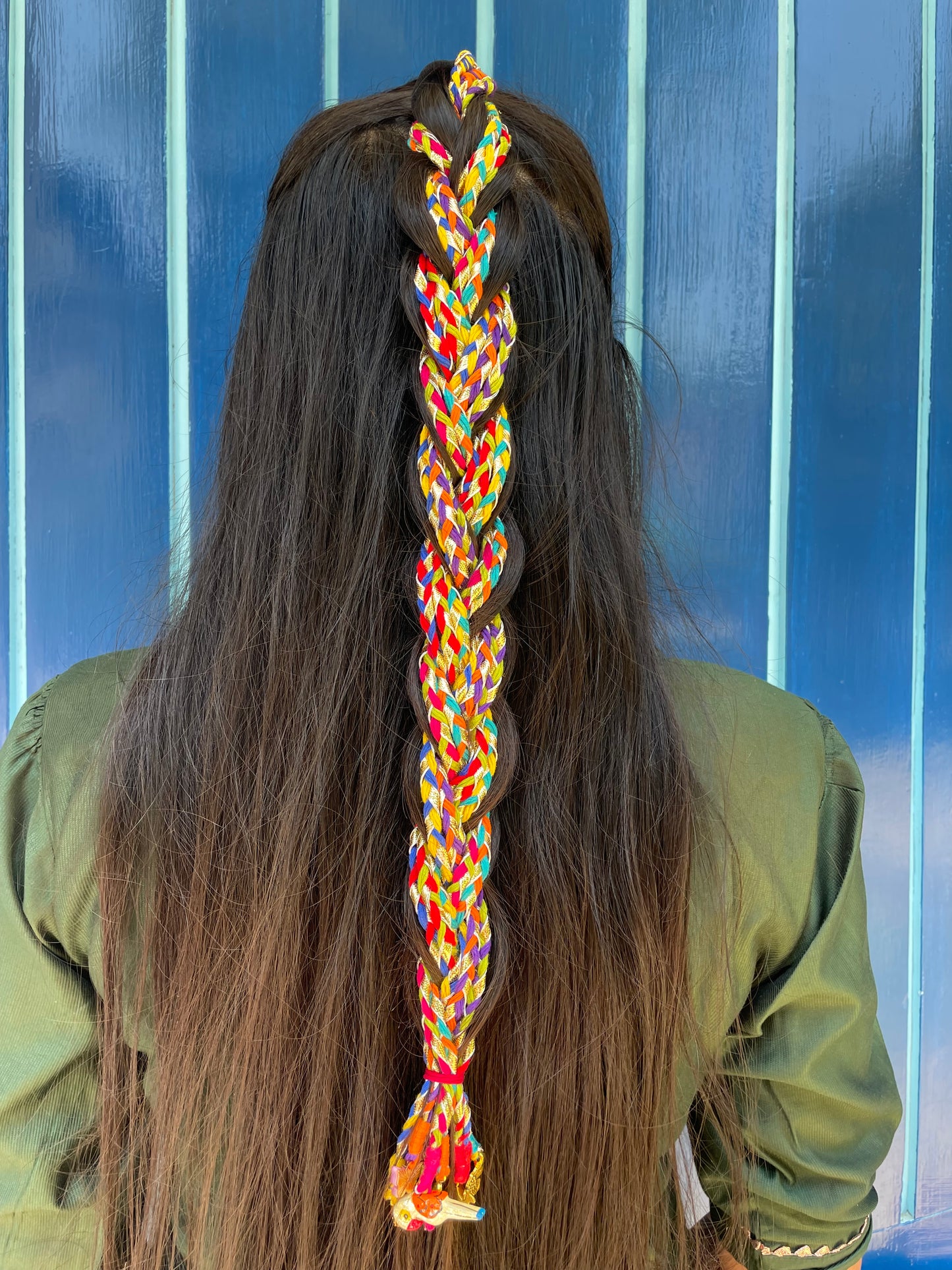 Multicolored gota hairbraids