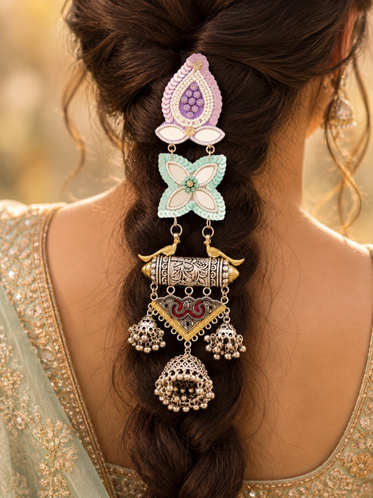 Floral saga hair accessory