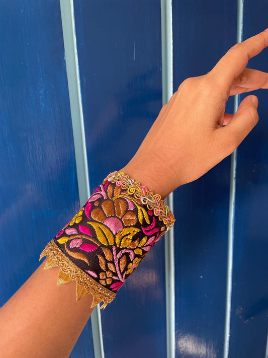 Aparajita bracelet - Kalakari