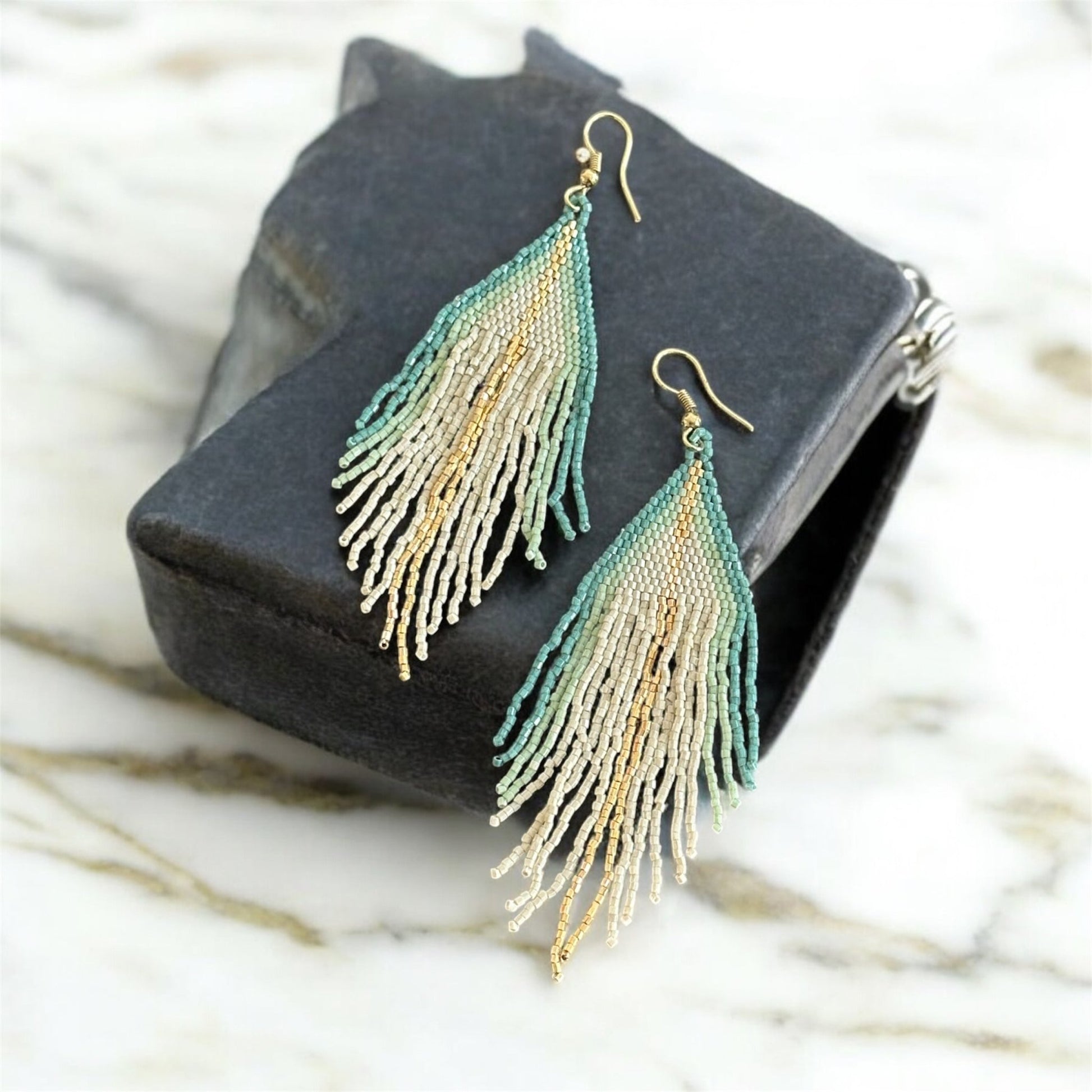 Beachside baubles earrings - Kalakari