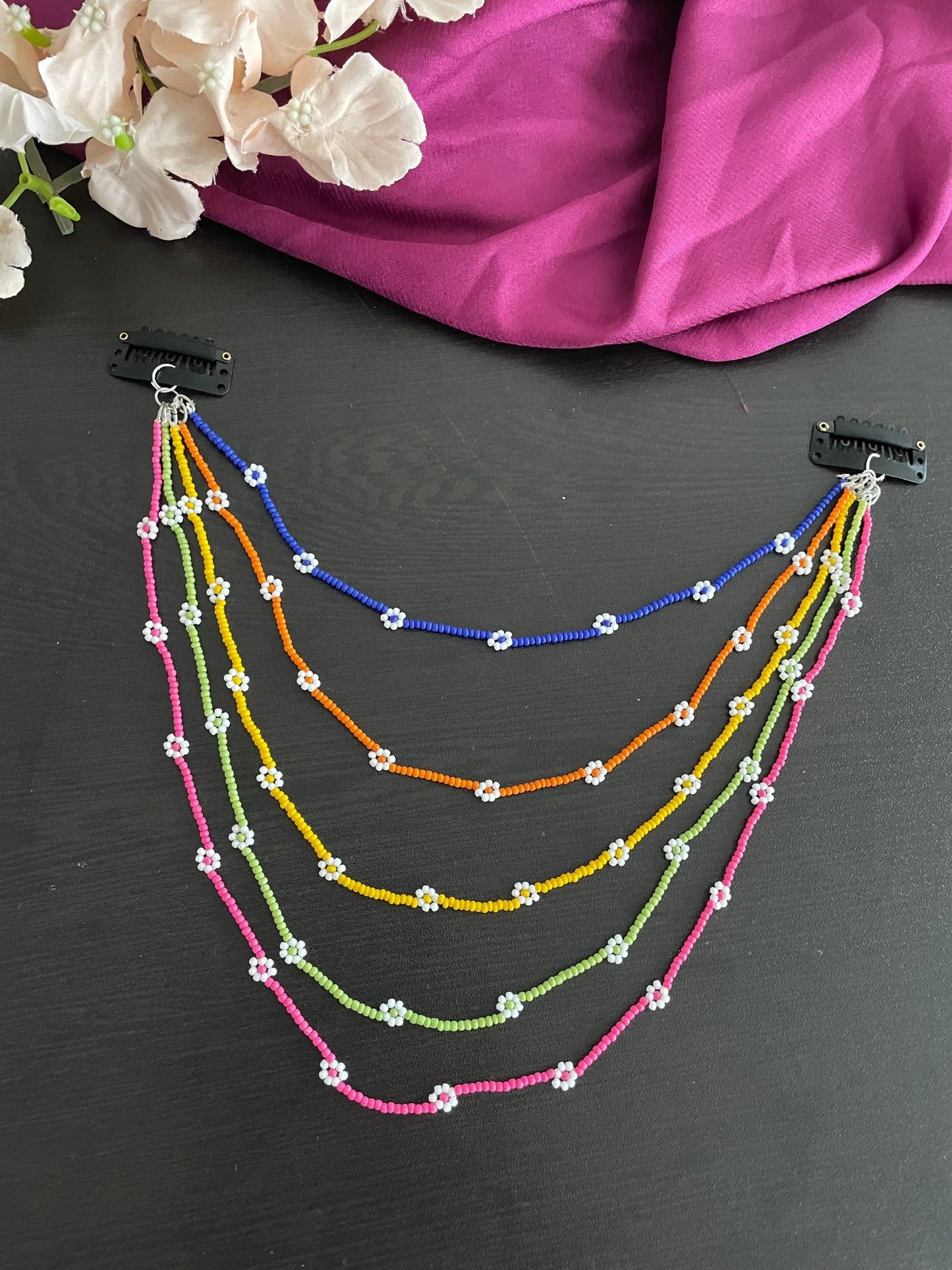 Beaded floral hair accessory - Kalakari