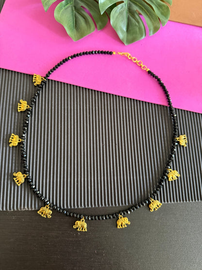 Black elephant necklace - Kalakari