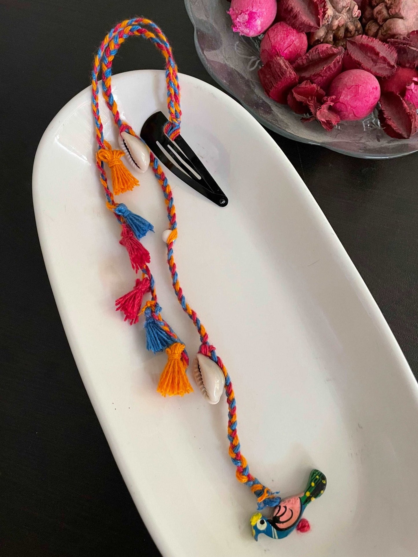 Boho peacock hairclip with mini tassels - Kalakari