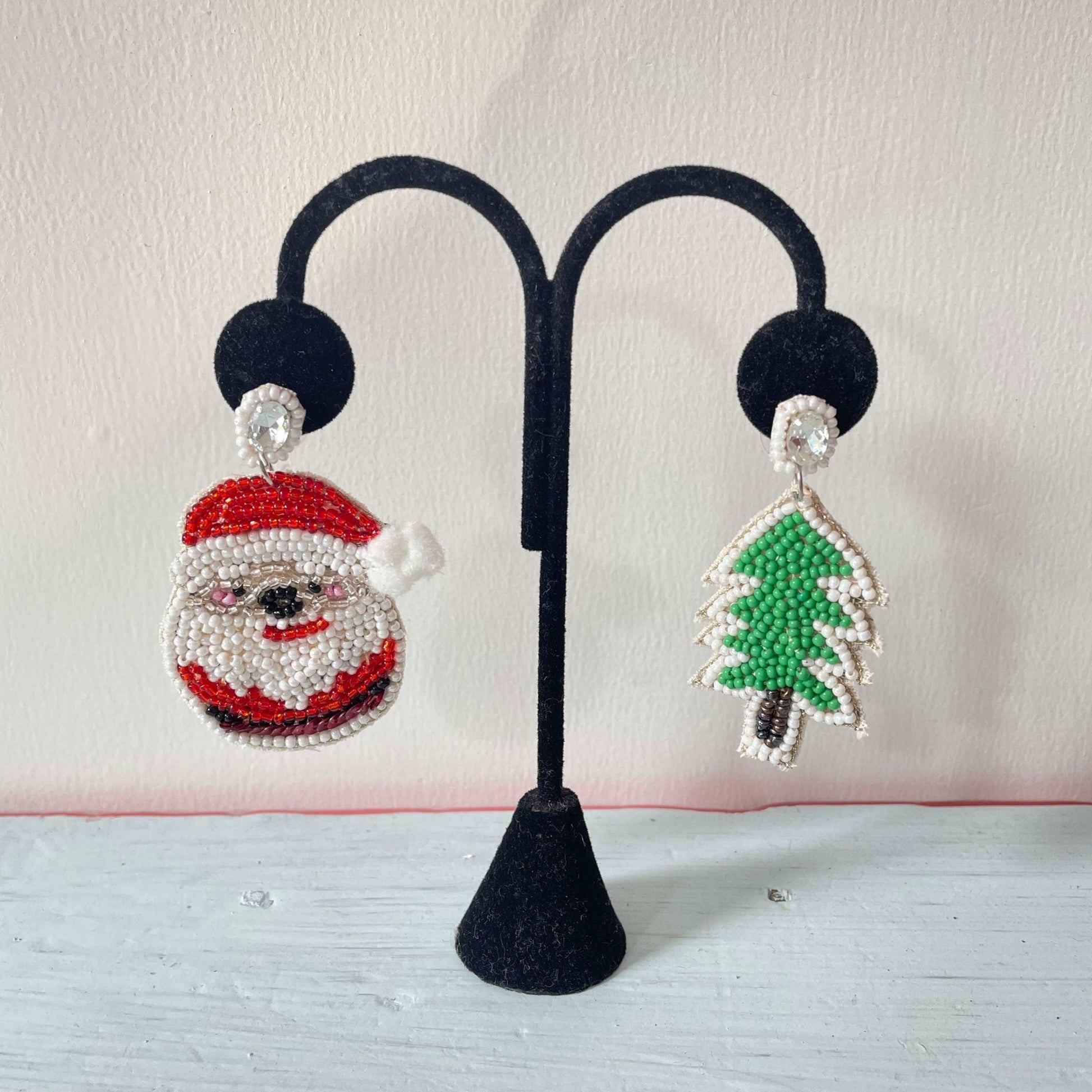 Christmas special earrings - Kalakari