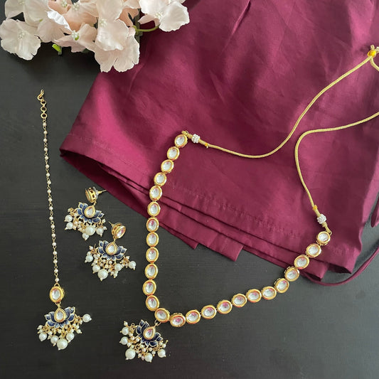 Kundan necklace with lotus pendant - Kalakari