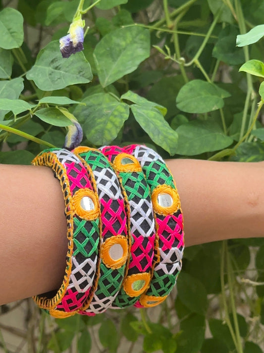 Kutchi bangles - Kalakari