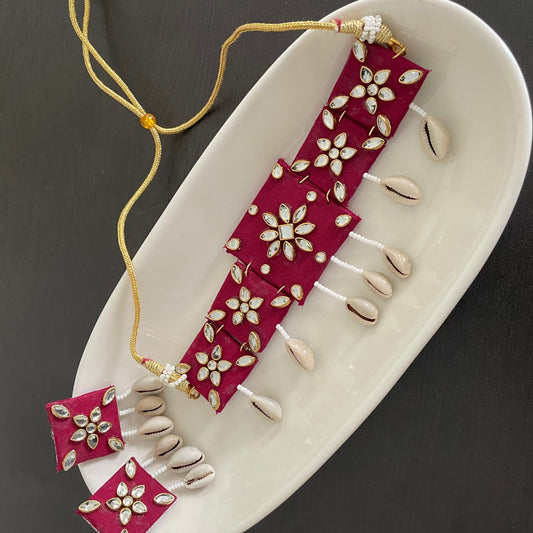 Maroon mini kundan choker set with shell details - Kalakari