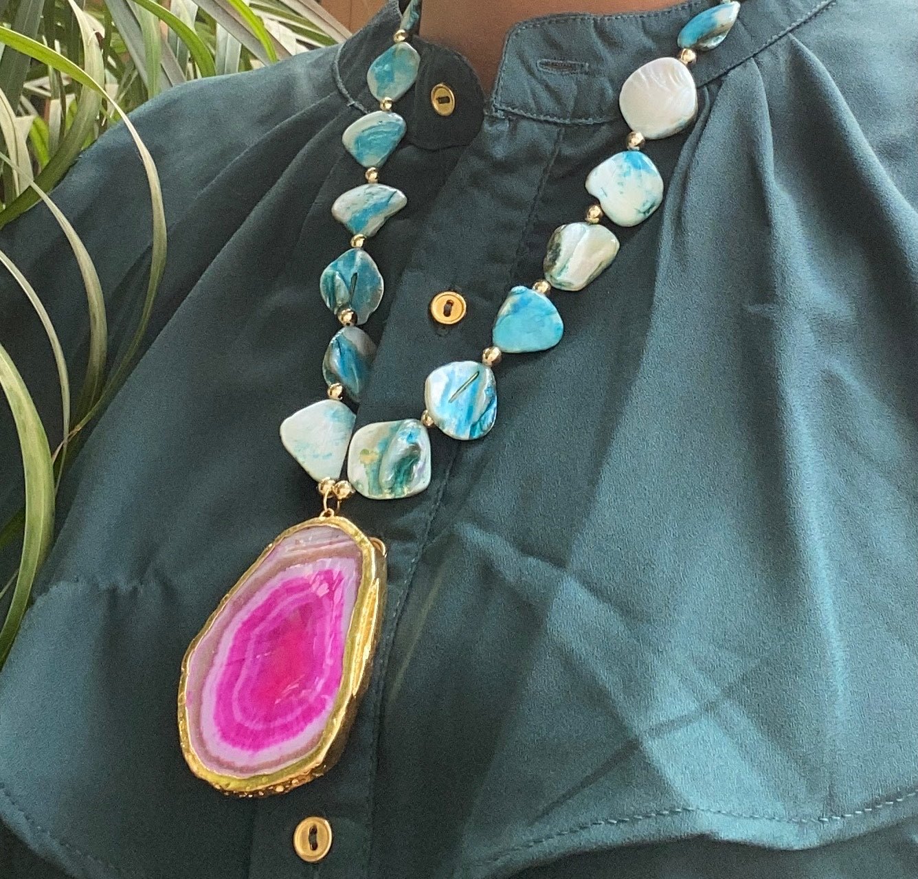 MOP and agate stone statement necklace - Kalakari