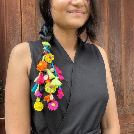 Multicolored floral parandi - Kalakari