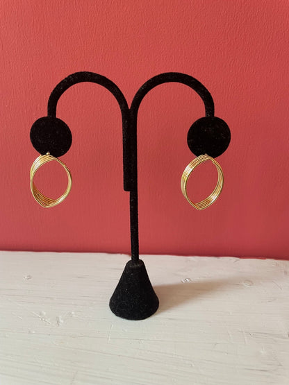 Oversized golden studs - Kalakari