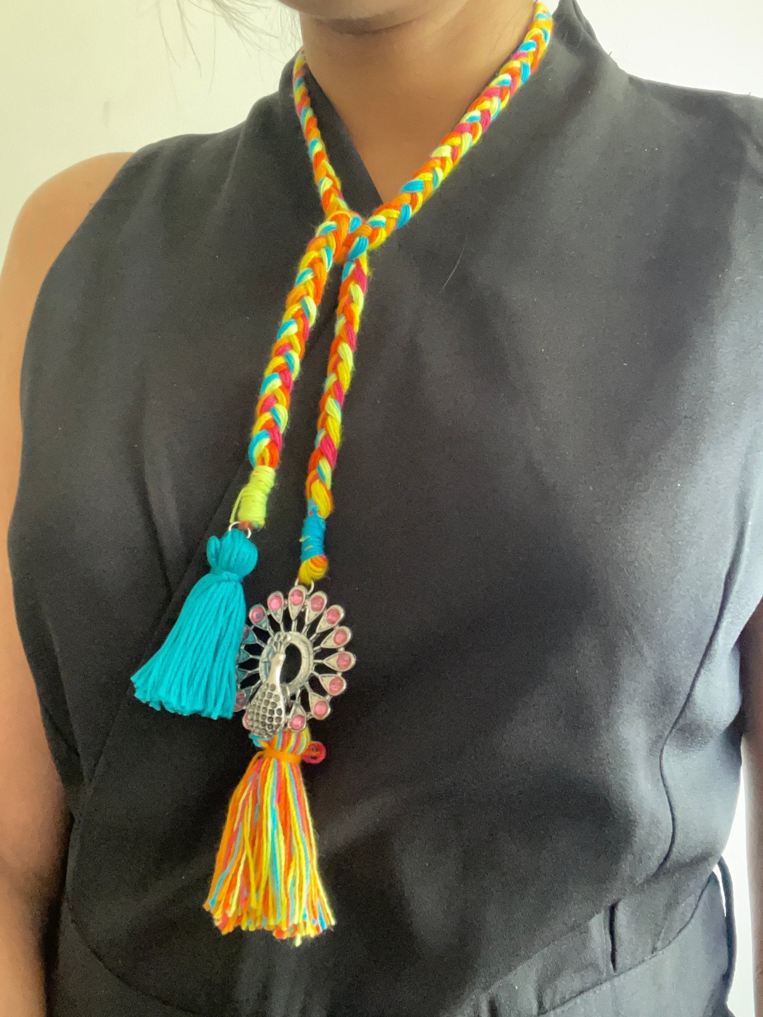 Peacock scarf necklace - Kalakari
