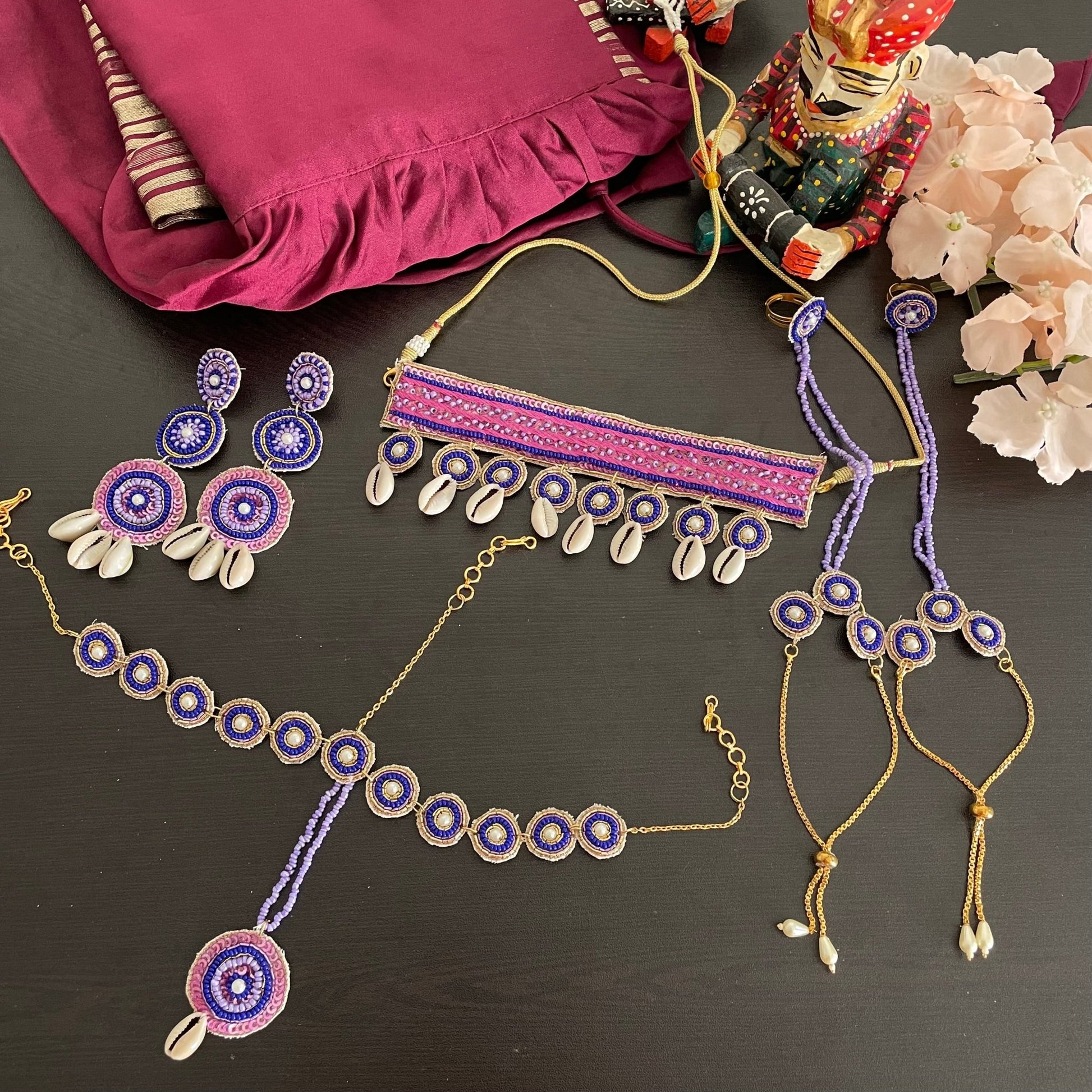 Quirky shell and beaded choker - Kalakari
