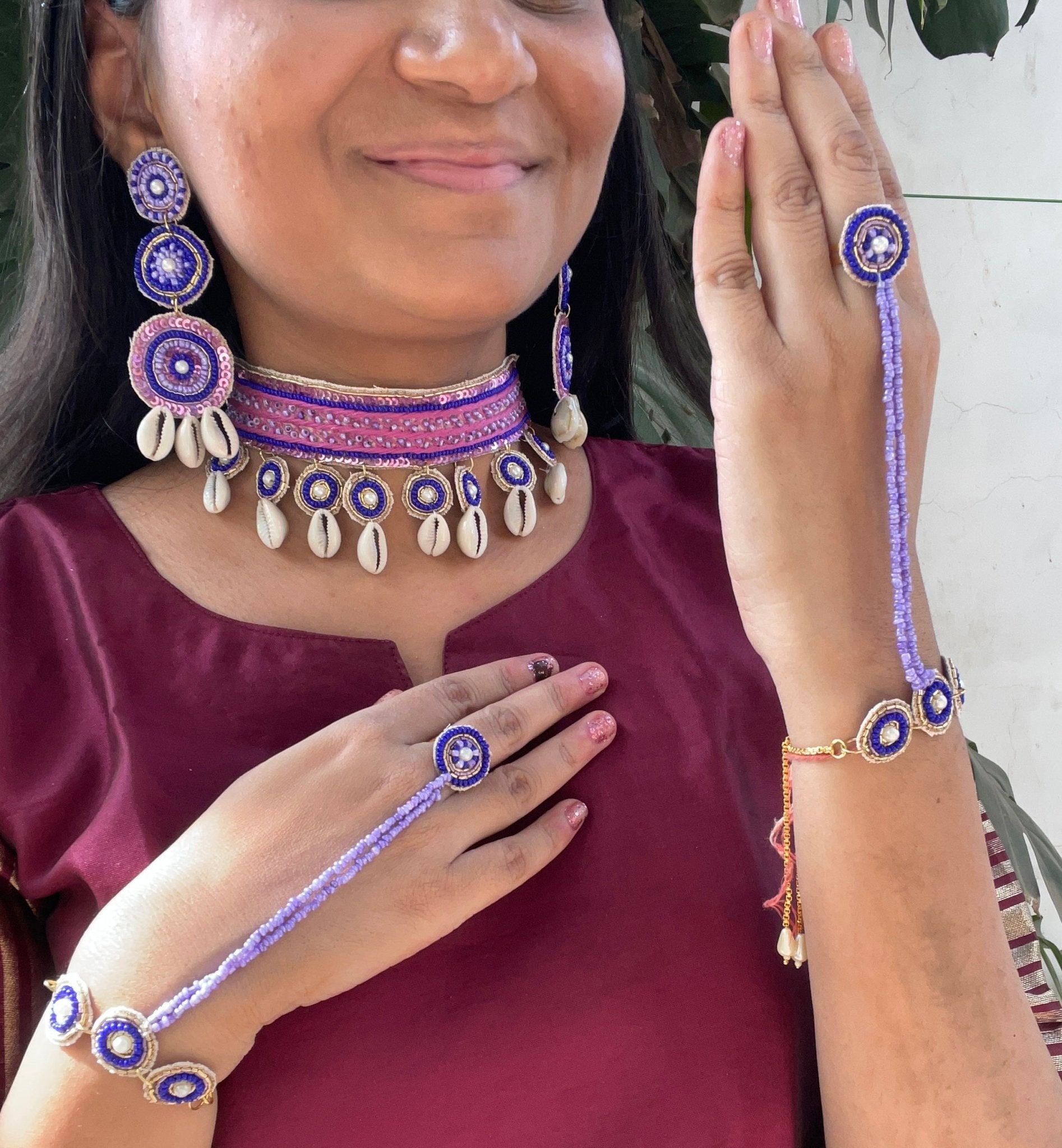 Quirky shell and beaded choker - Kalakari