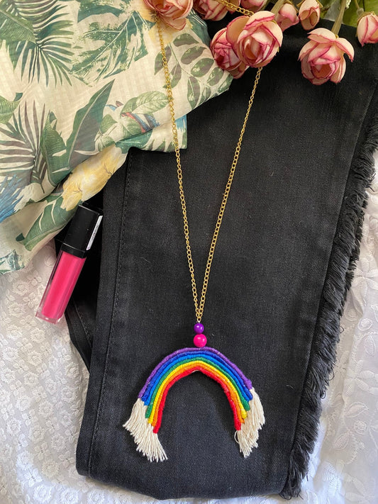 Rainbow pendant chain - Kalakari