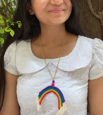 Rainbow pendant chain - Kalakari