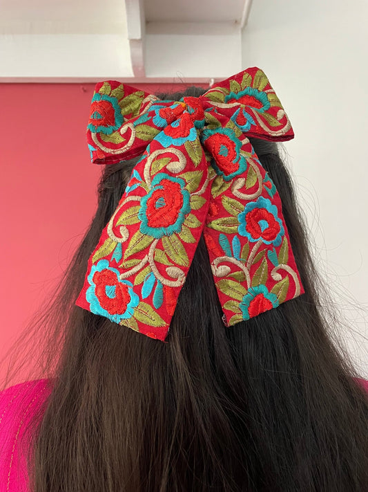 Rustic red hairbow - Kalakari