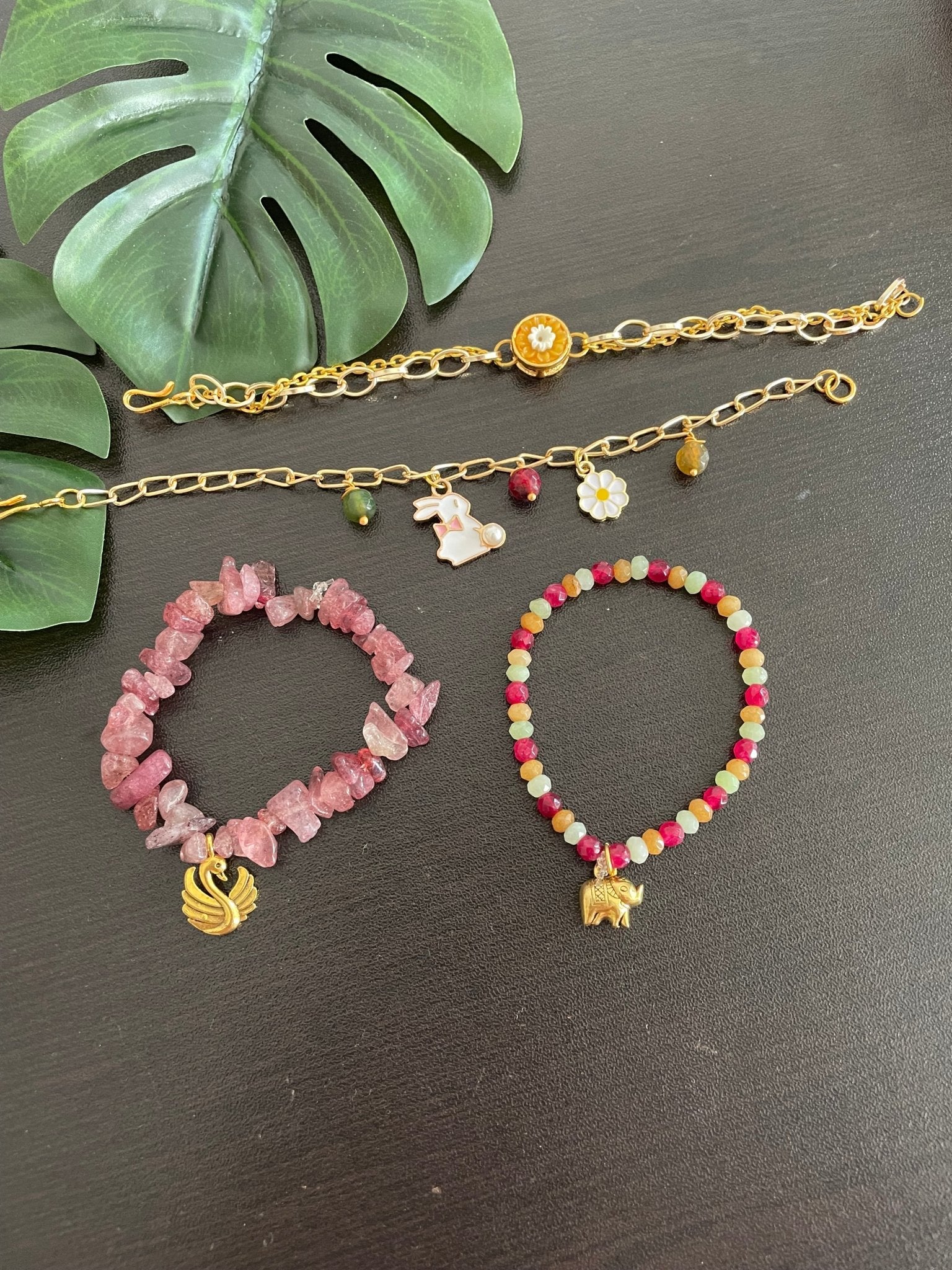 Set of 4 dainty bracelets - Kalakari