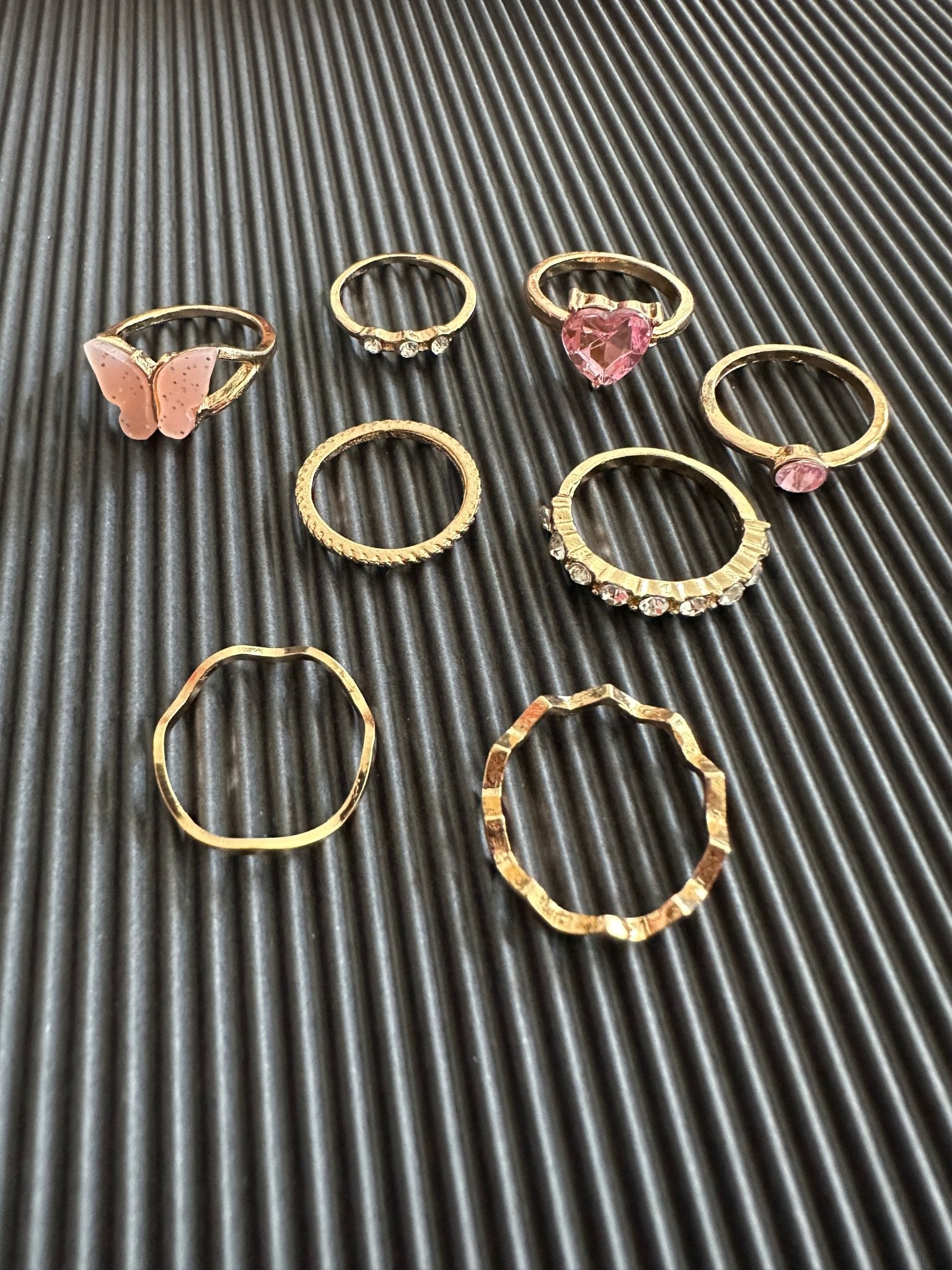 Set of 8 rings - Kalakari