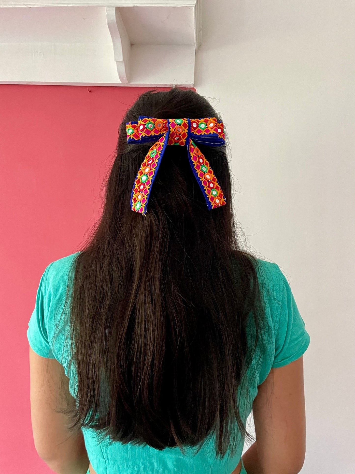 Set of gamthi hairbow and adjustable bracelet - Kalakari
